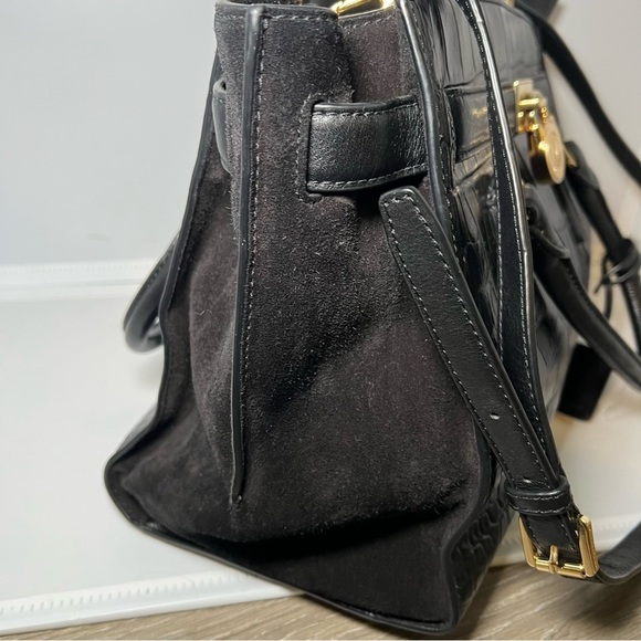 Michael Kors Hamilton leather crossbody bag Black Crocodile Leather Suede - Picture 3 of 12